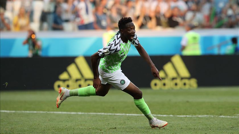 Musa relança candidatura nigeriana aos "oitavos" do Mundial. Foto: EPA