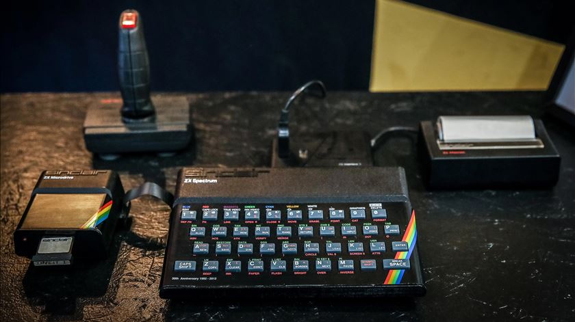 O pequeno ZX Spectrum 48k era a consola dos miúdos na década de 80 do século passado. Fotos: Paulo Novais/Lusa