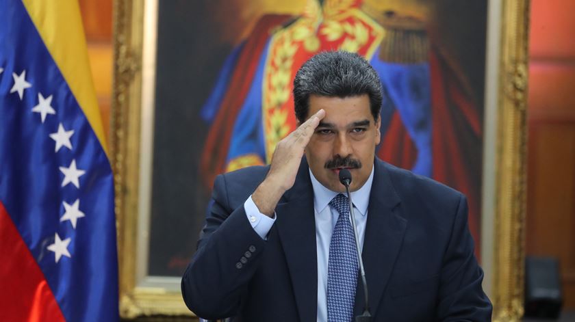 Mais de 40 nações já reconheceram o rival de Maduro como Presidente interino legítimo. Foto: Miguel Gutierrez/EPA