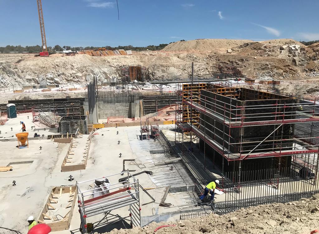 Progresso das obras do novo Hospital Central do Alentejo. Foto: Rosário Silva/RR