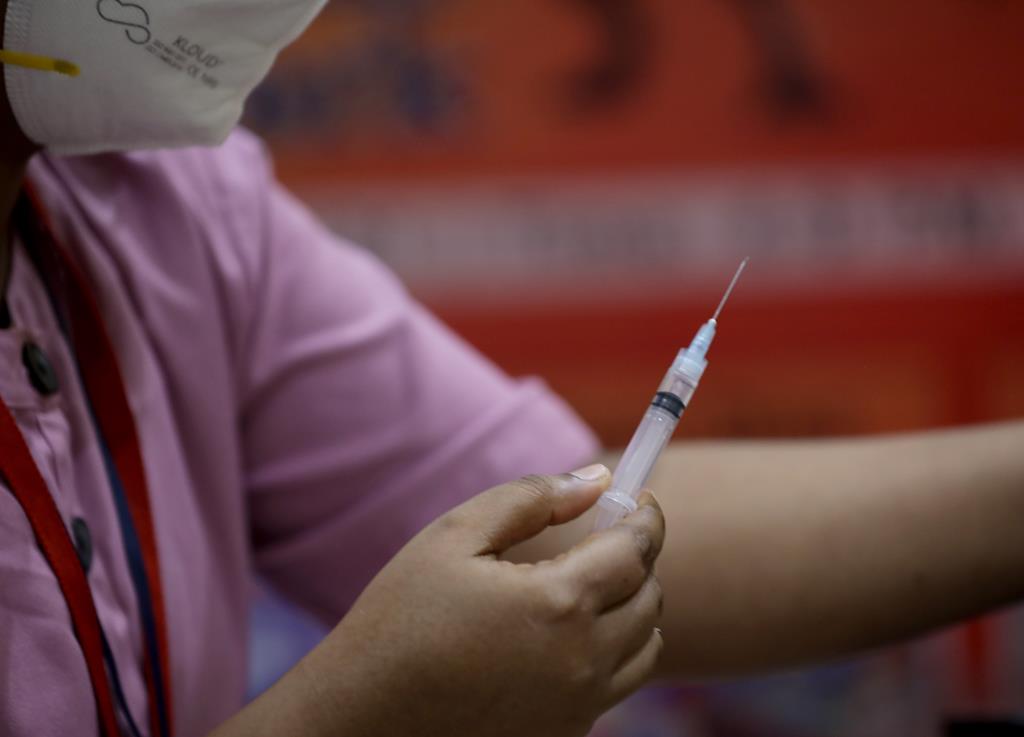 Portugal já tem mais de 3,4 milhões de pessoas com a vacinação completa. Foto: EPA