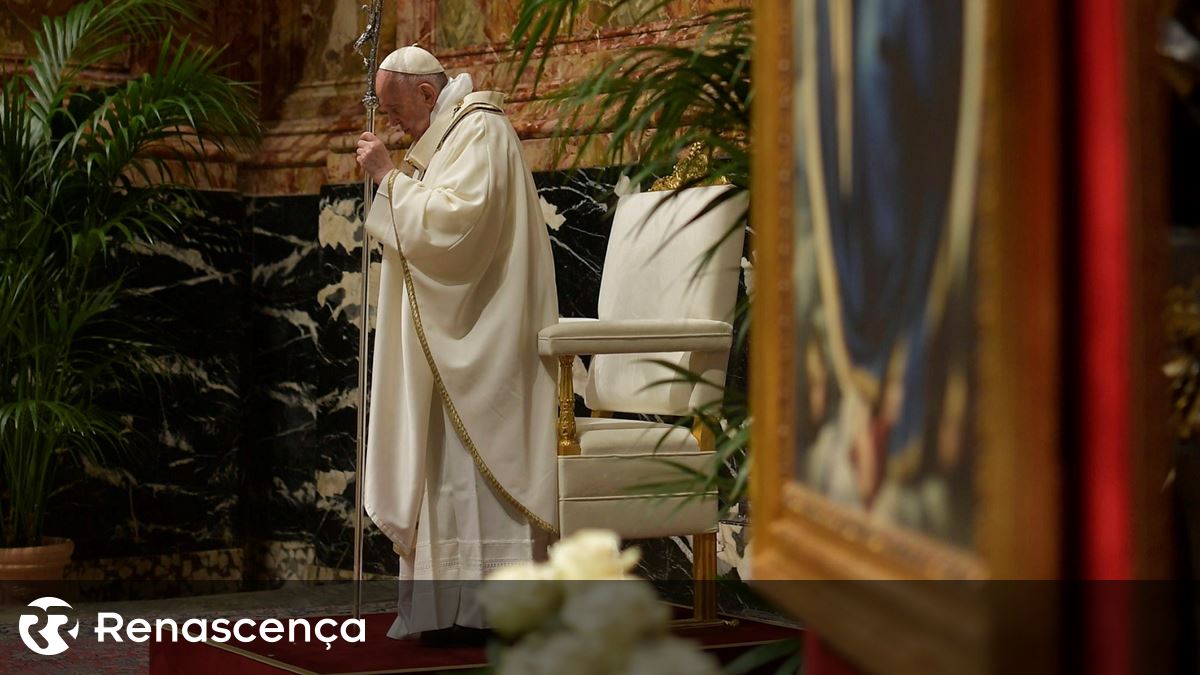 Papa. “É escandaloso que em plena pandemia não cessem as guerras