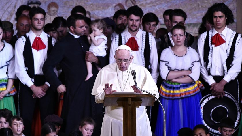 O Papa Francisco em Nomadelfia, a obra do padre Zeno. Foto: Claudio Giovanni/EPA