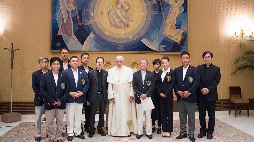 Papa Francisco com delegação japonesa. Foto: Ansa/EPA