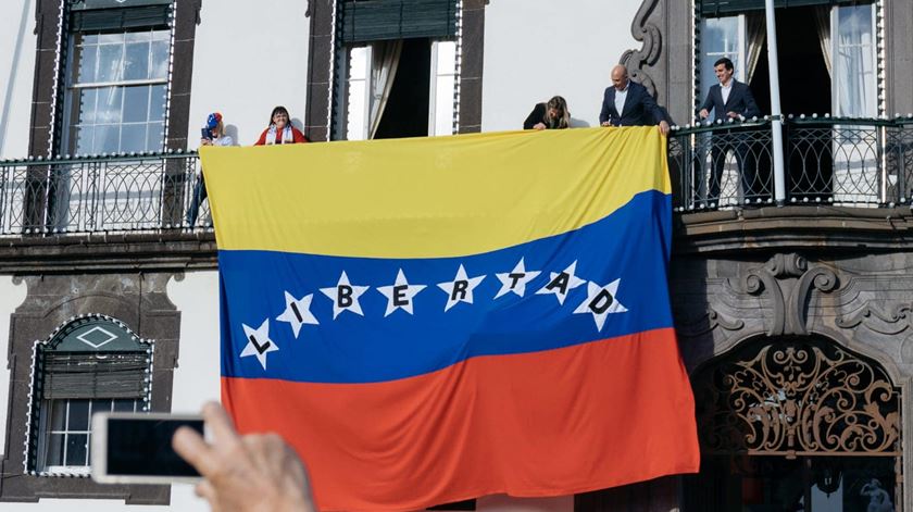 ONG diz que há portugueses a viver com muitas necessidades na Venezuela