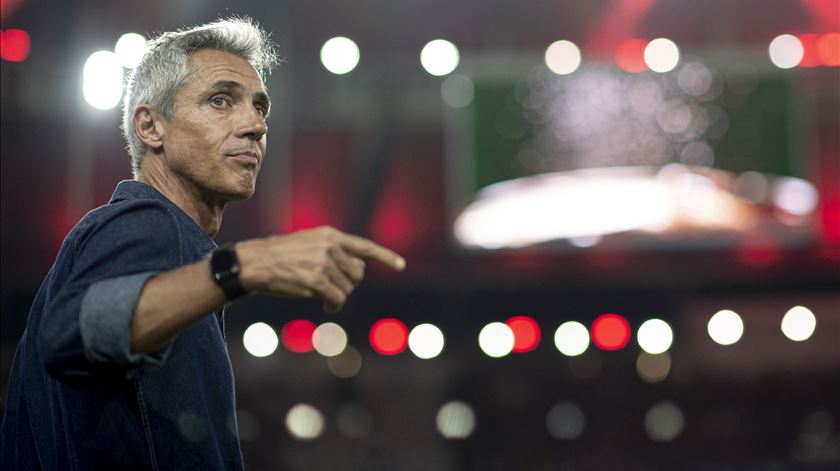 Paulo Sousa entrou com o pé direito na Copa Libertadores Foto: Jorge Rodrigues/AGIF via Reuters Connect