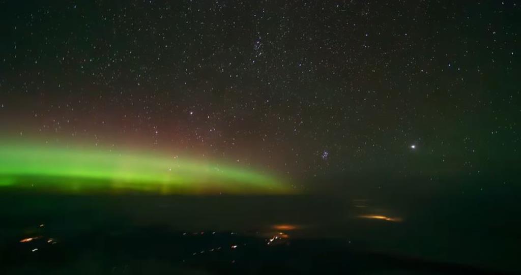 Pilotos da TAP filmam aurora boreal em voo até Lisboa - Renascença