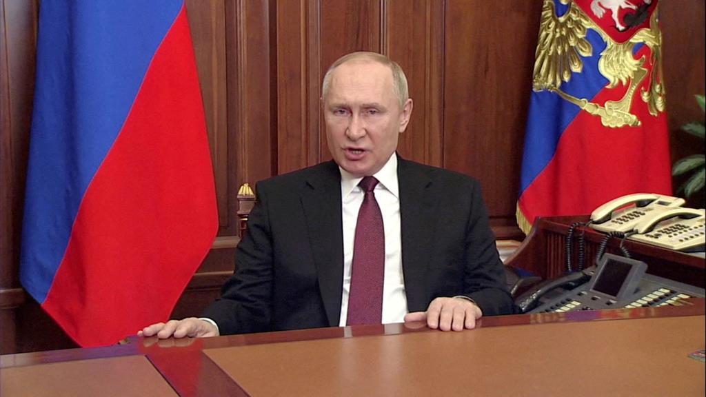 Putin quando se dirigia aos militares russos envolvidos na guerra na Ucrânia. Foto: Russian Pool/Reuters