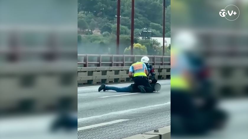 As imagens da perseguição na ponte 25 de Abril