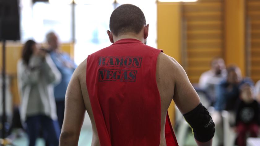 Ramon Vegas, o wrestler cubano de Queluz