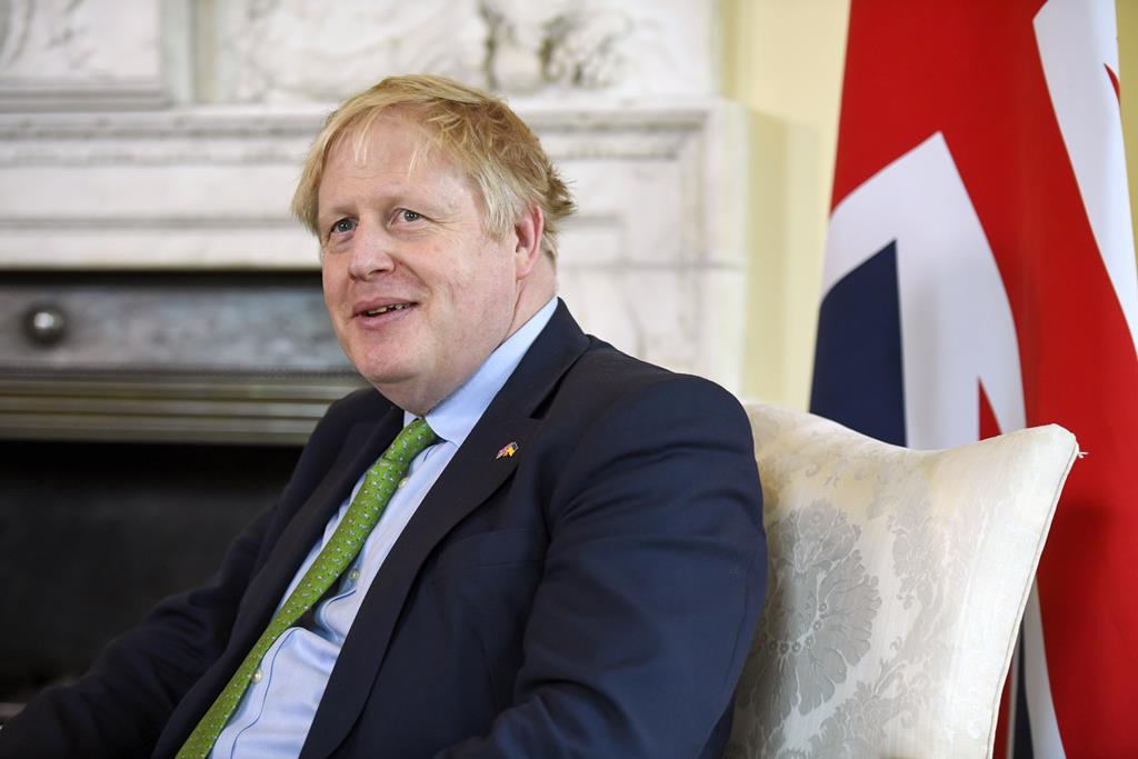 Boris Johnson comparou a luta do povo ucraniano contra a invasão russa à saída do Reino Unido da União Europeia.  Foto: Chris J. Ratcliffe/EPA