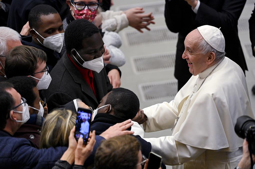 Papa Francisco: &quot;Não podemos fechar os olhos diante da migração de hoje&quot; -  Renascença