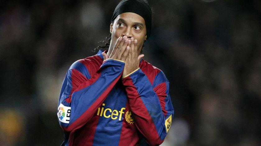 Ronaldinho Gaúcho diz "adeus" aos relvados, aos 37 anos. Foto: DR