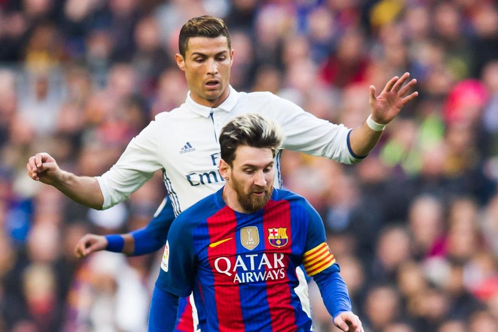 Lionel Messi marca, Barcelona vence fora e assume topo do grupo