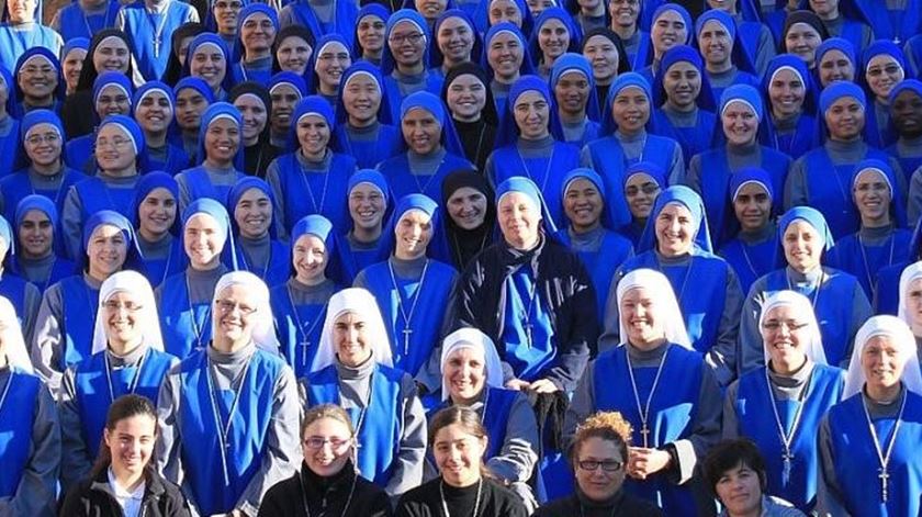 Arcebispo de Évora anuncia nova congregação feminina para a Cartuxa