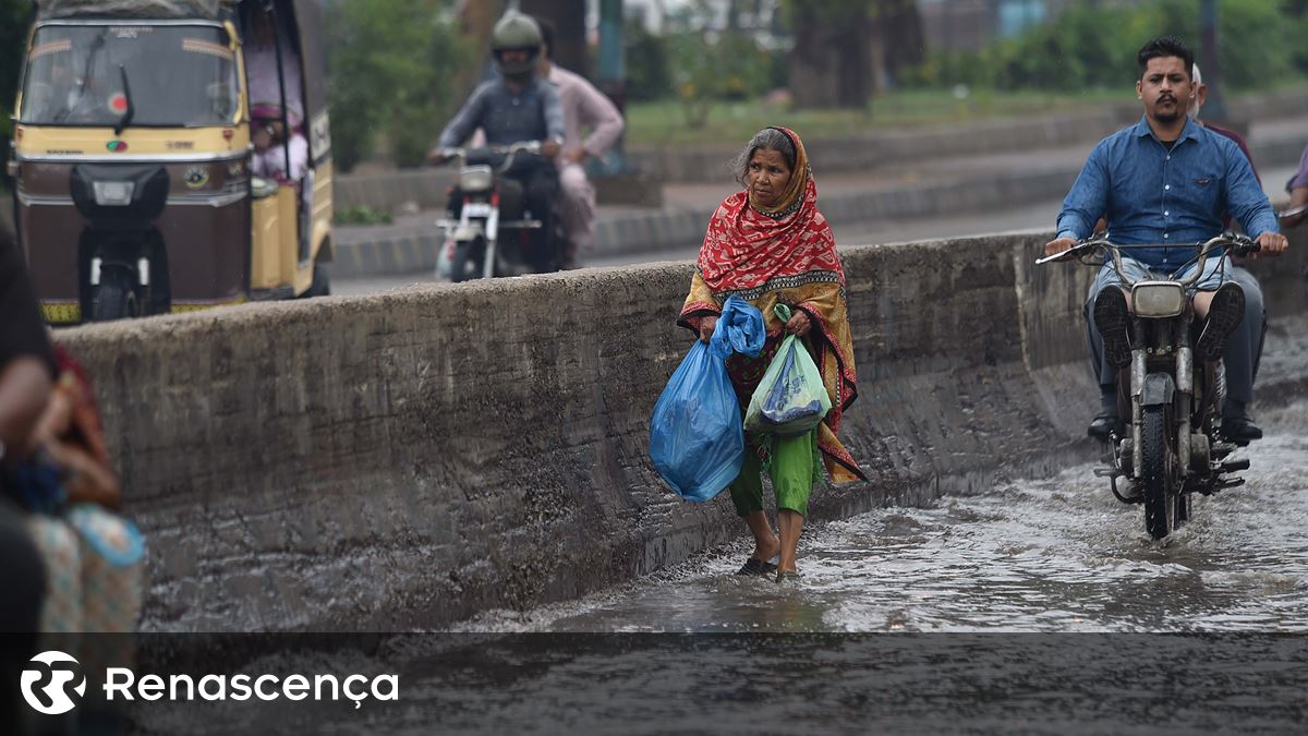 Paquistão. Unicef alerta sobre riscos para crianças devido à crise do clima