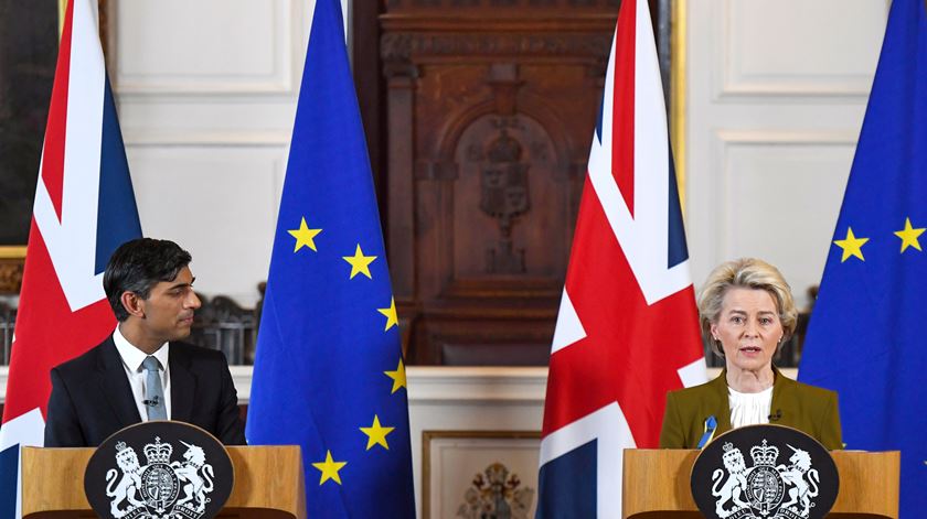 Acordo Reino Unido-UE para a Irlanda do Norte alcançado em Windsor é feito "extraordinário" que "deve orguilhar" todos. Foto: Chris J. Ratcliffe/EPA