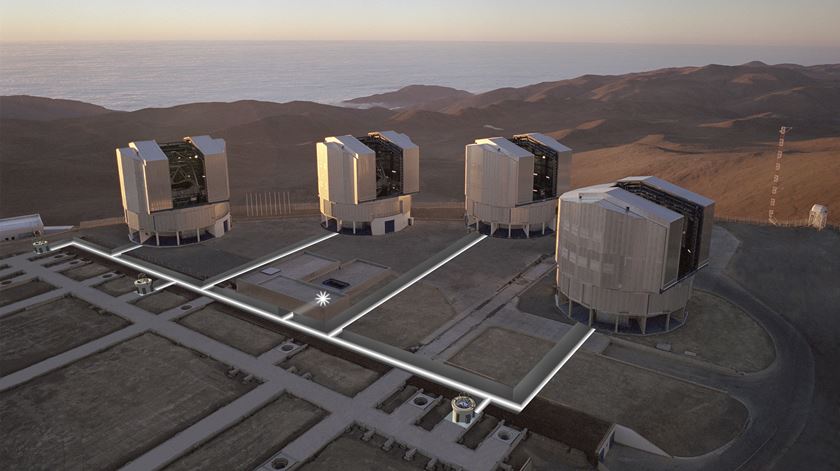 O "Very Large Telescope" do Chile, um dos mais potentes do mundo. Foto: DR