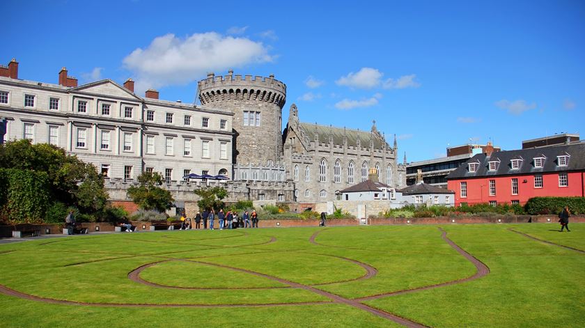 The Dubhlinn Gardens, junto ao Castelo de Dublin, na Irlanda. Foto: J. H. Janssen/Wikicommons