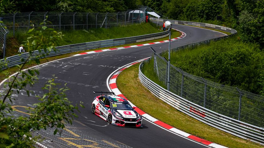 Tiago Monteiro procura no Estoril a quinta vitória no WTCR em solo