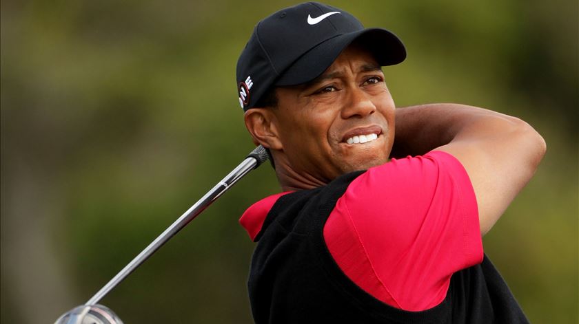 Tiger Woods vai de mal a pior. Foto: DR