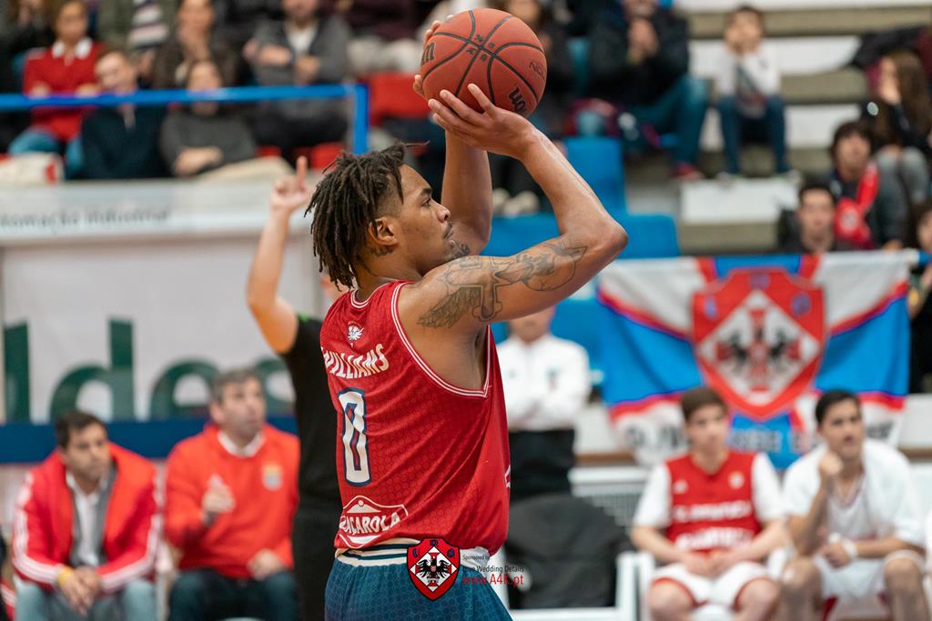 Benfica está a um jogo do título - Basquetebol