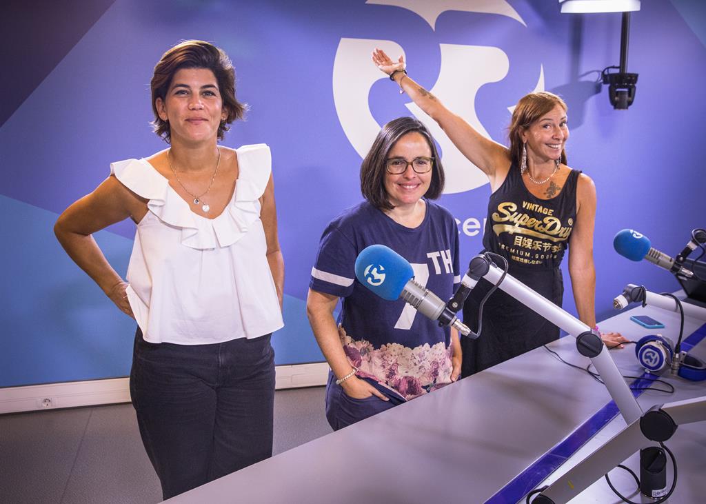 Inês Lopes Gonçalves, Joana Marques e Ana Galvão são as "Três da Manhã". Foto: Miguel Rato/RR