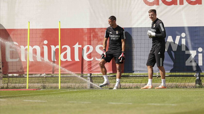 Trubin e Vlachodimos, treino, Benfica. Foto: SLB