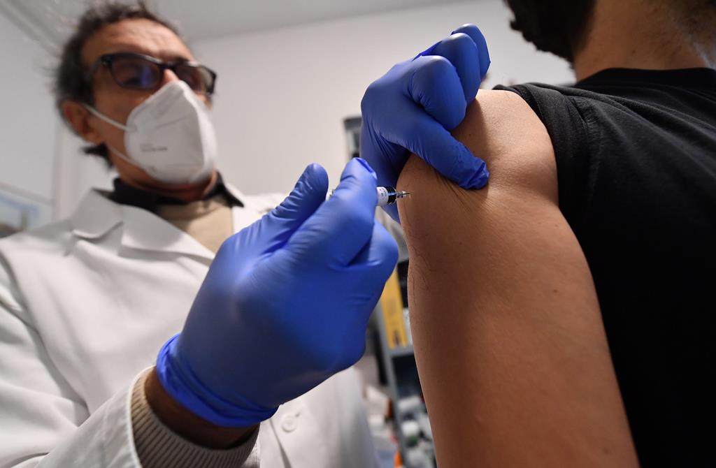 Vacinação pode começar mais cedo. Foto: Ettore Ferrari/EPA