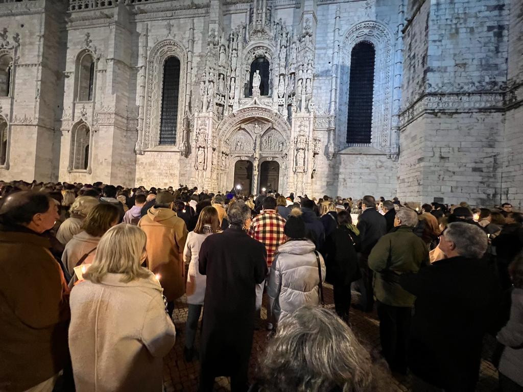 Vigília pelas vítimas de abusos da Igreja junto ao Mosteiro dos Jerónimos, em Lisboa. Foto: José Luís Ramos Pinheiro/RR (arquivo)