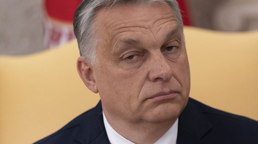 Na sexta-feira, Orbán ainda estava reticente quanto a um novo confinamento, mesmo que parcial. Foto: Chris Kleponis/EPA