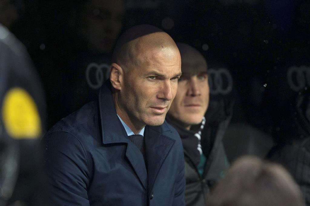 Zidane está sem clube há um ano Foto: Rodrigo Jimenez/EPA